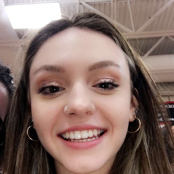 Meet your Posher, Bette - Picture 1 of 1